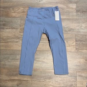 Calia By Carrie Underwood Leggings Size M NWT